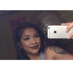 Meet your Posher, Brianna